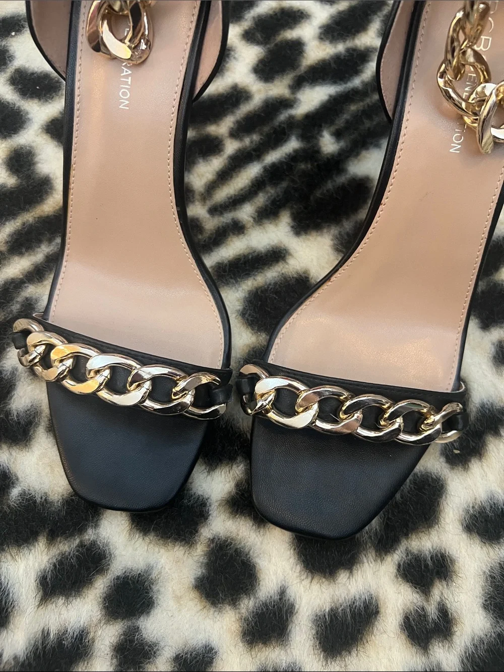 BCBGeneration isinna chain